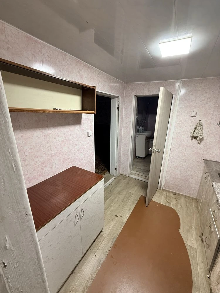 House with generator and air conditioner for sale in Korsun-Shevchenkivsky