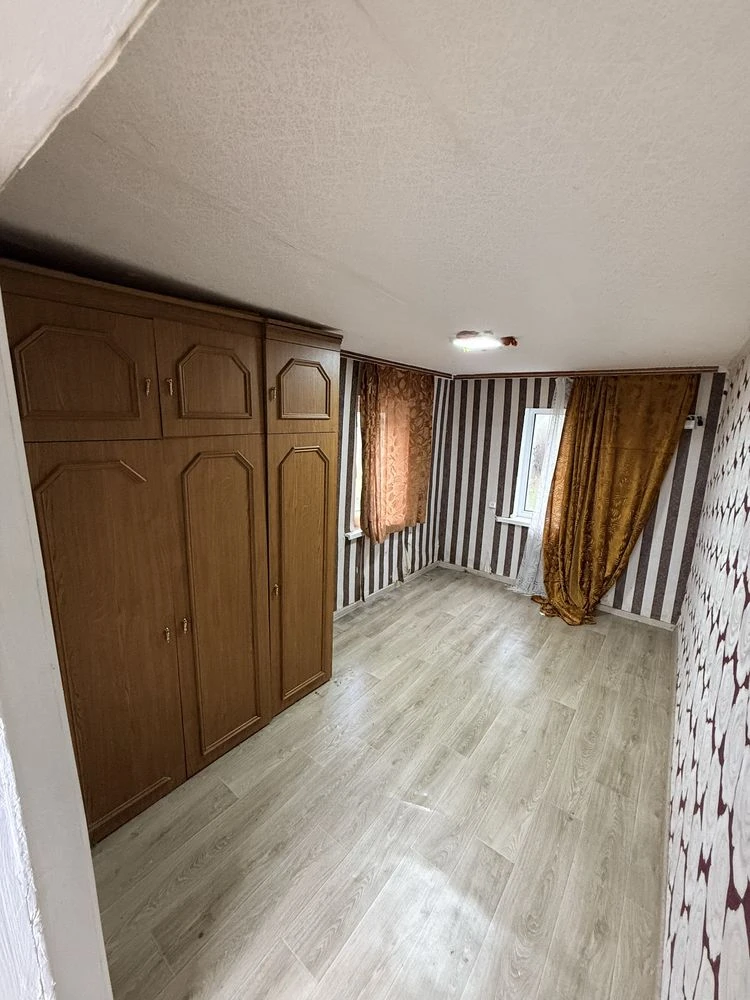 House with generator and air conditioner for sale in Korsun-Shevchenkivsky