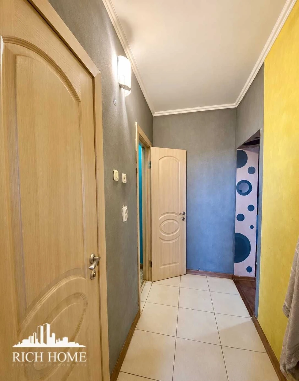 Выгодная цена! ул. Инноваторов 22-А. Продается 2-комнатная квартира, 60 кв. м!