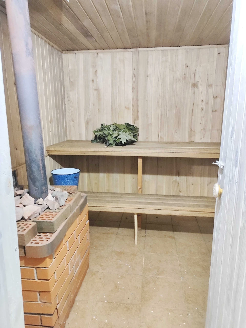 Продам будинок дачу зі зручностями