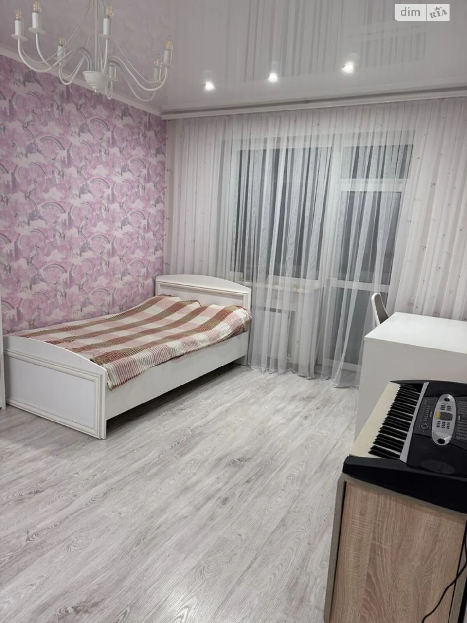 Продаж Квартира Завалля