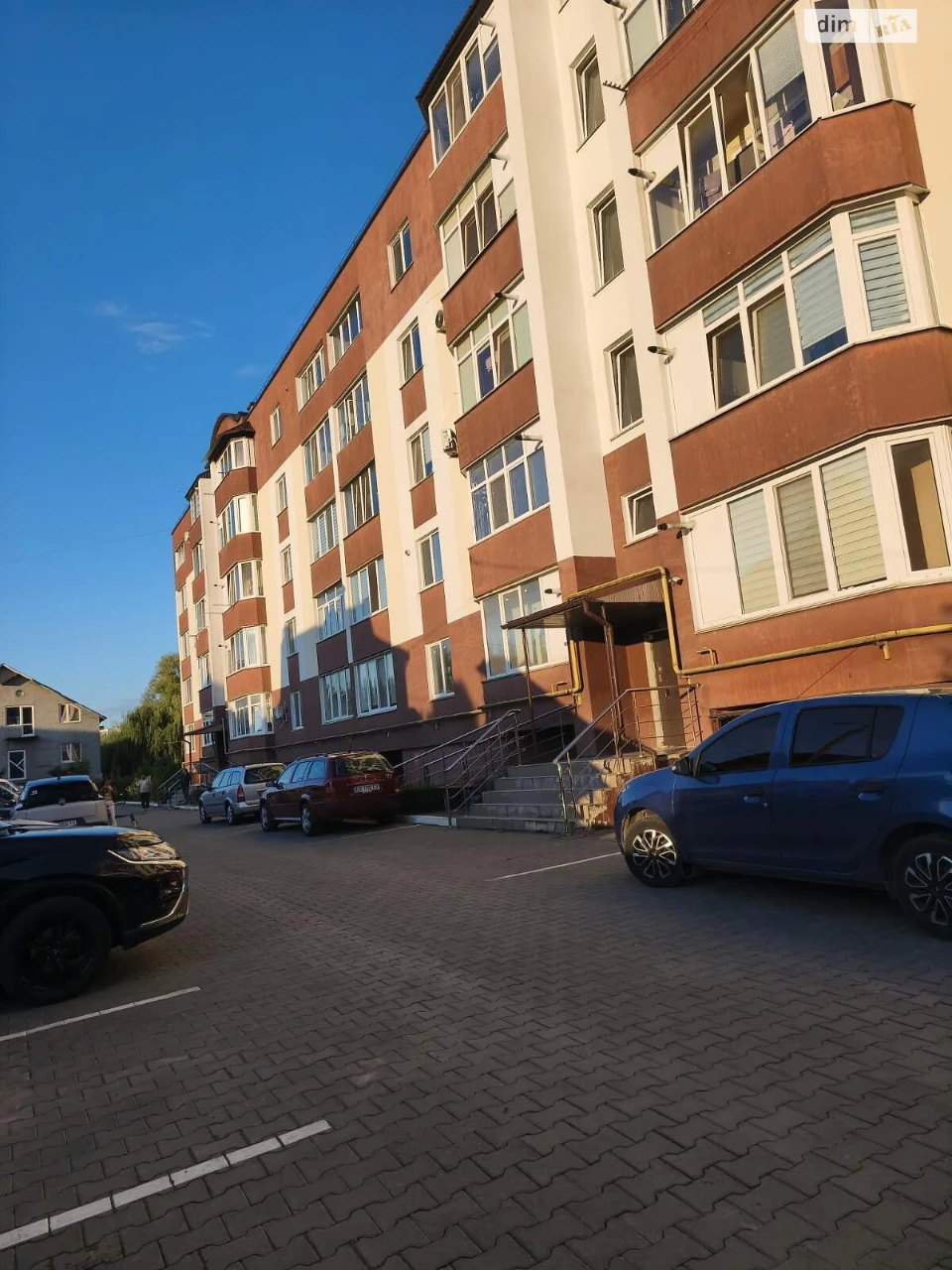 Продаж Квартира Завалля