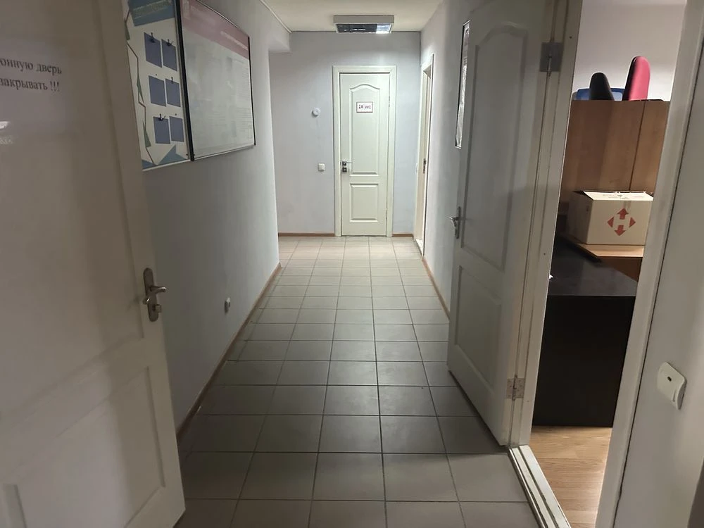 Продаж 3-квартири 154 м², проспект Левка Лук'яненка, 70.