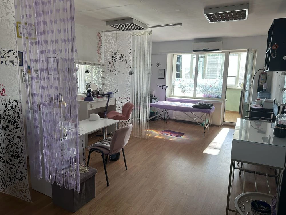 Продаж 3-квартири 154 м², проспект Левка Лук'яненка, 70.