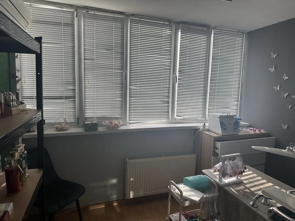 Продаж 3-квартири 154 м², проспект Левка Лук'яненка, 70.