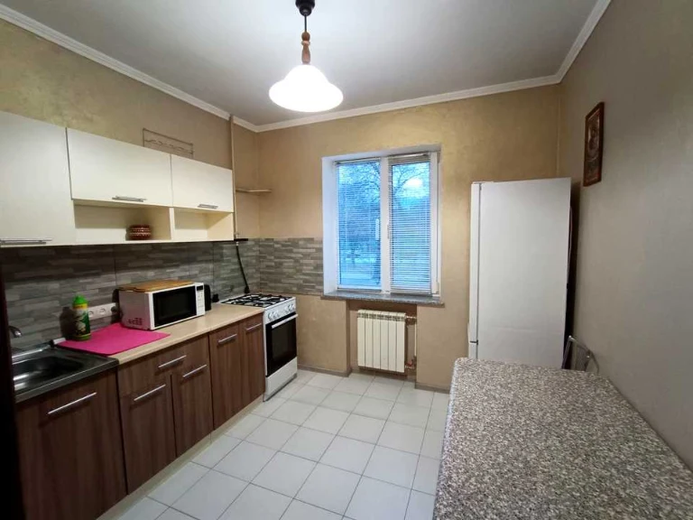 Apartment. Chornobylska Street, Kyiv