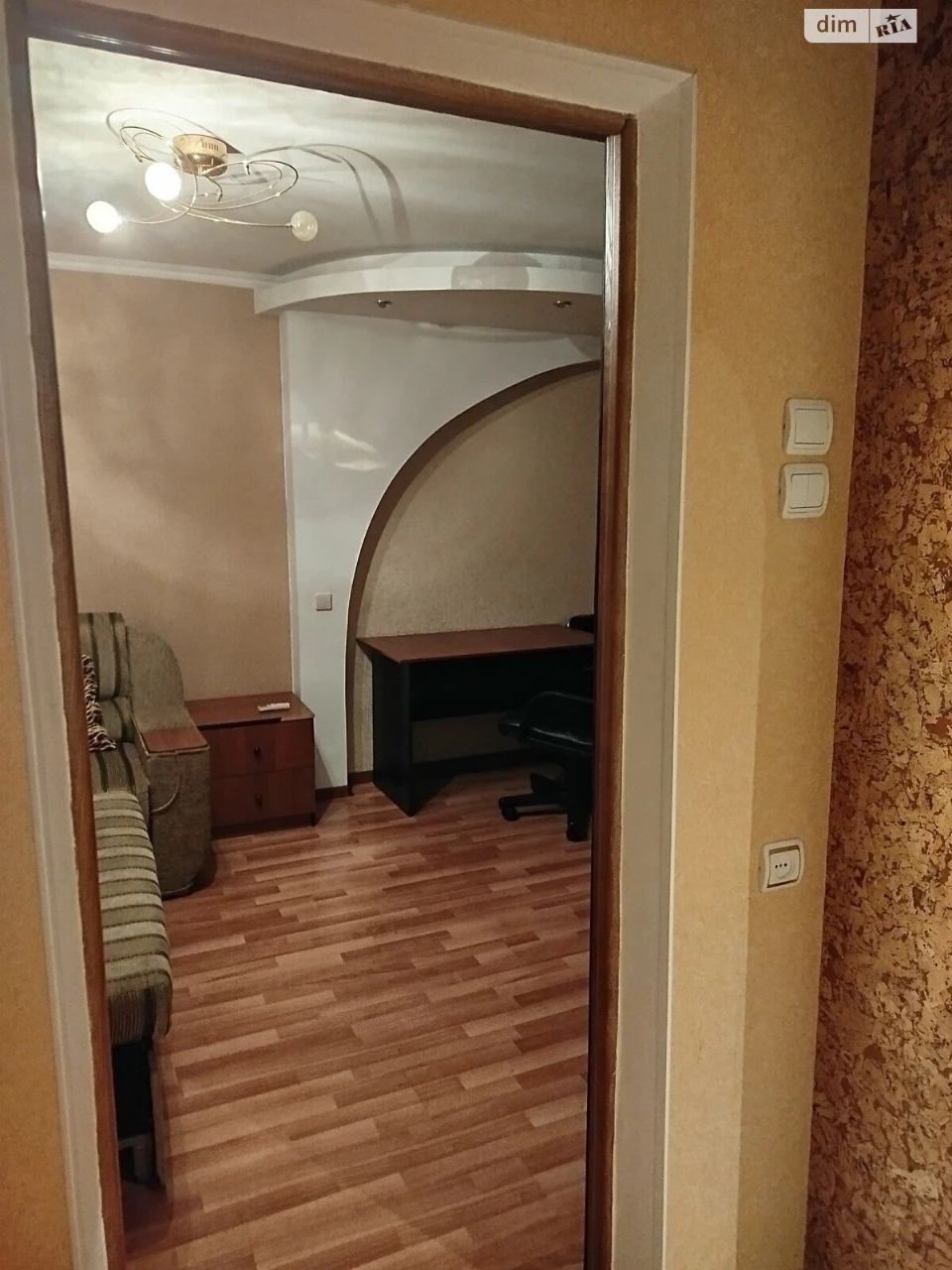 Довгострокова оренда квартири в Червоному Камені