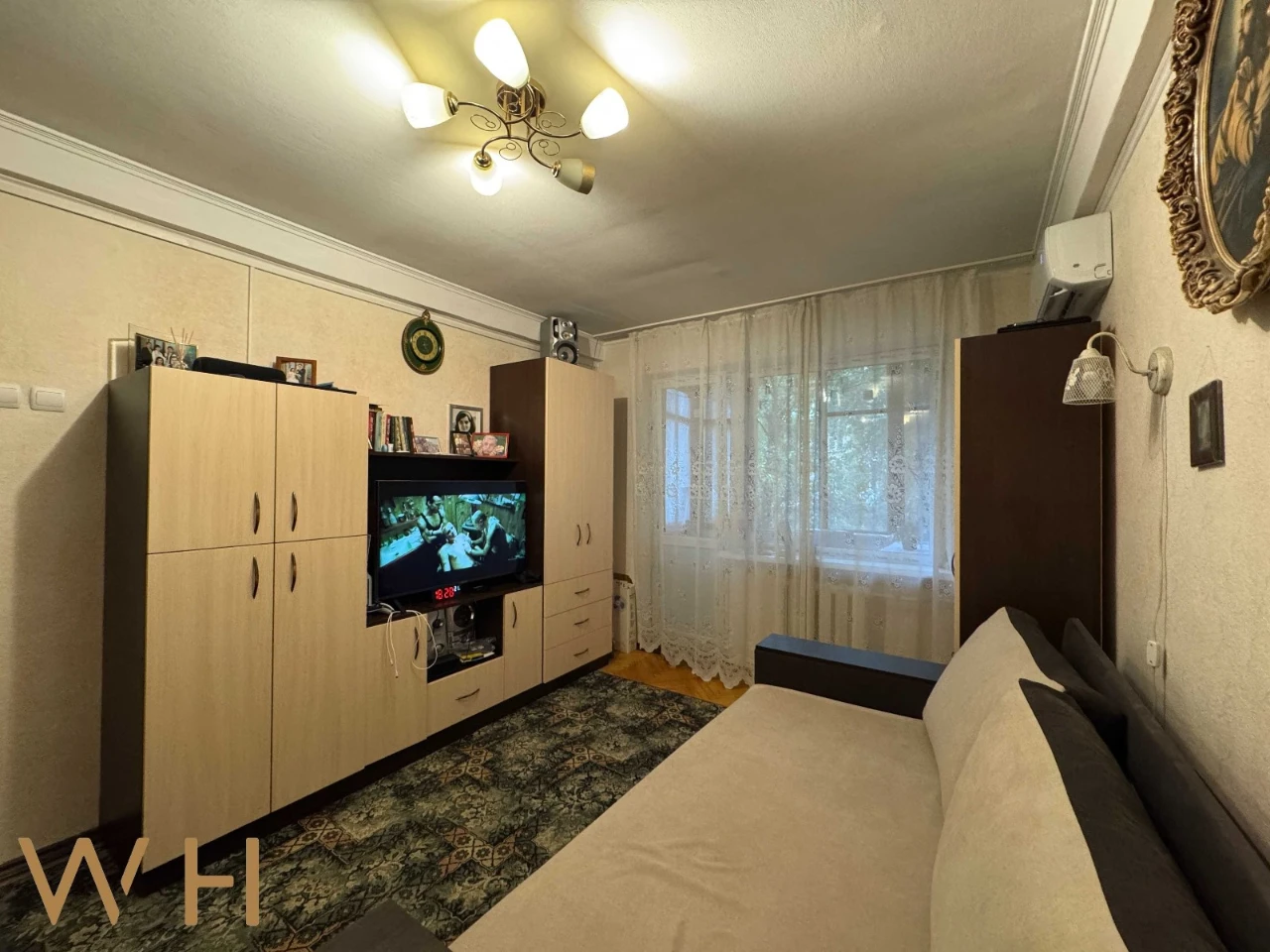 Продаж 3-кімн. квартири, пр-т Відрадний 12А, 2 поверх