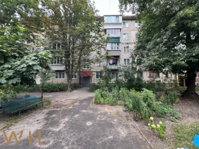 Продаж 3-кімн. квартири, пр-т Відрадний 12А, 2 поверх