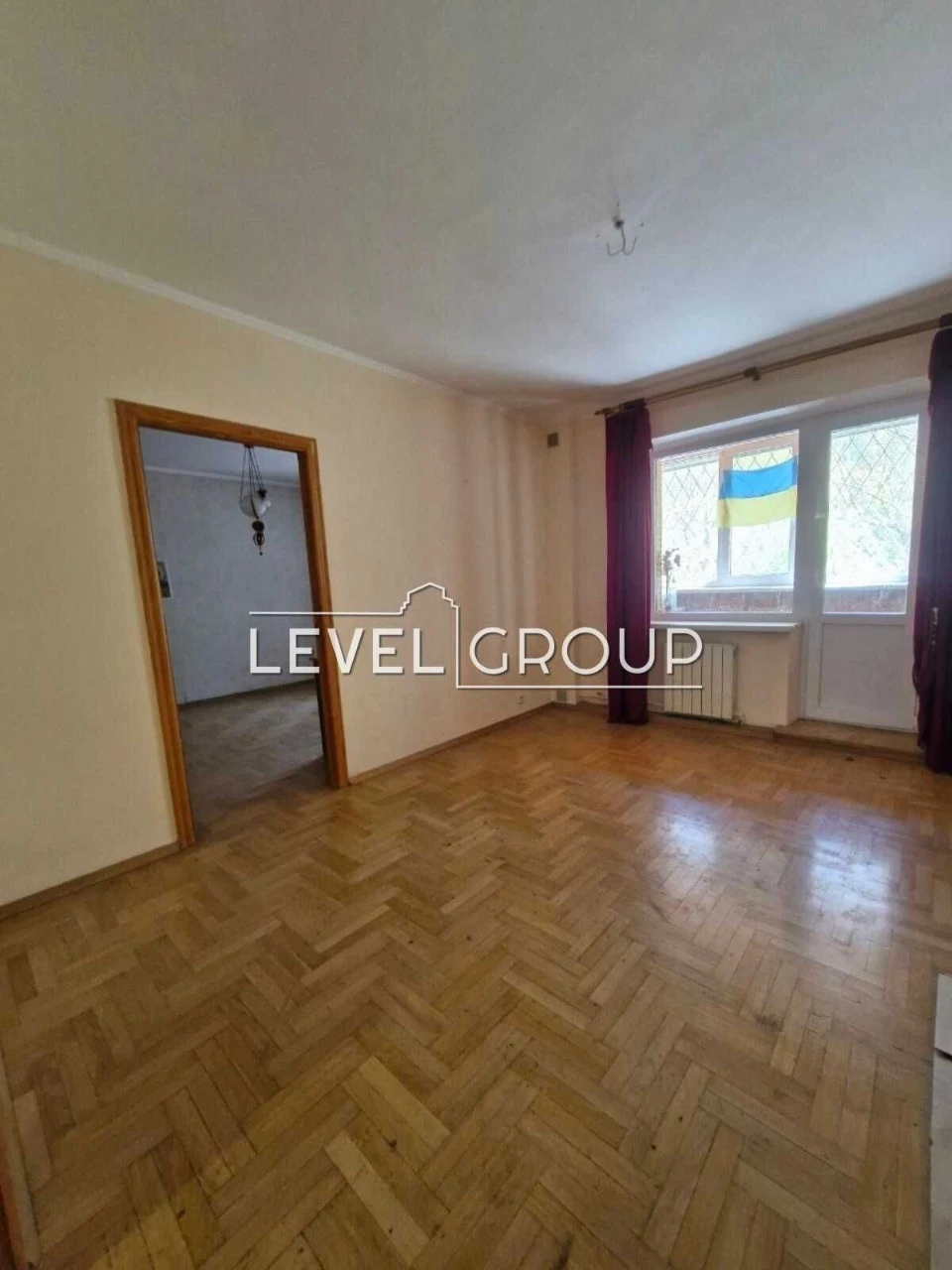 Продаж 4-кімнатної квартири за адресою вул. Бориса Гмирі, 15