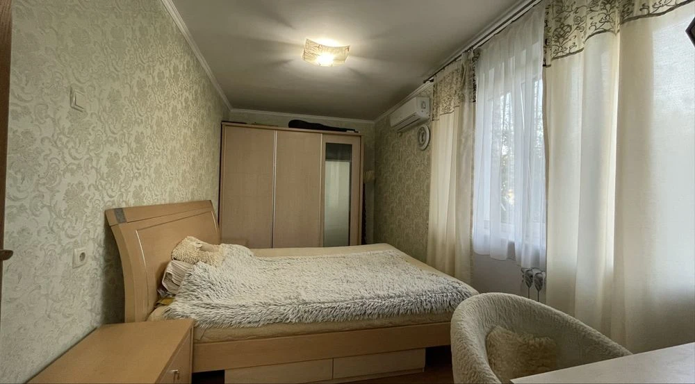 Dock Admiralty | 54 square meters, 2nd floor, 3-room apartment