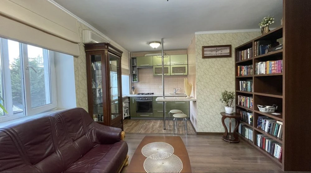 Dock Admiralty | 54 square meters, 2nd floor, 3-room apartment