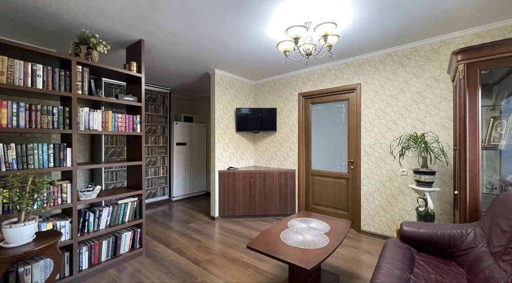 Dock Admiralty | 54 square meters, 2nd floor, 3-room apartment