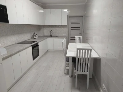 Owner, Rent 3-bedroom apartment in a new building