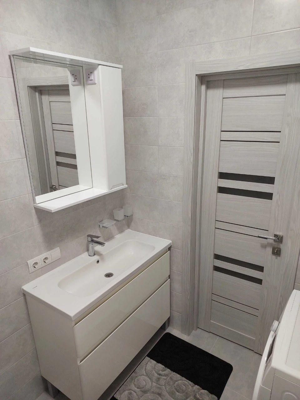 Owner, Rent 3-bedroom apartment in a new building