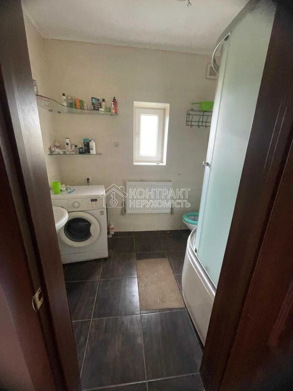 продається будинок