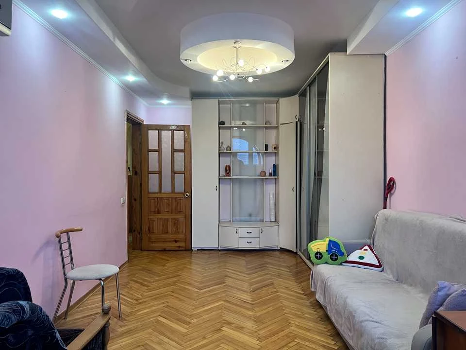 Apartment. Anna Akhmatova Street, Kyiv