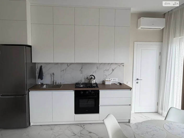 Long-Term Rental Apartment, Great Fountain