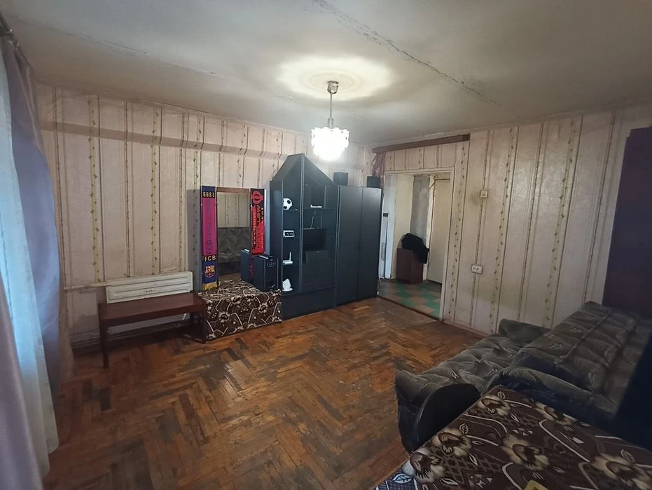 2к. квартира в центре города. Р-н Глинки.
