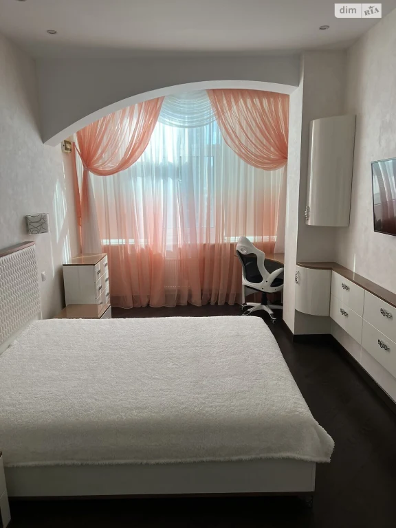 Long-Term Rental Apartment in Arcadia, Zhmerchuzina Residence, 2nd Building