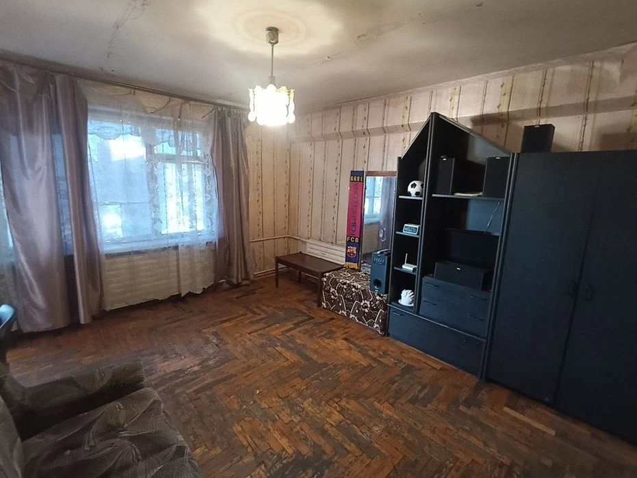 2к. квартира в центре города. Р-н Глинки.