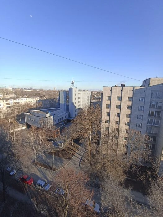 2к. квартира в центре города. Р-н Глинки.
