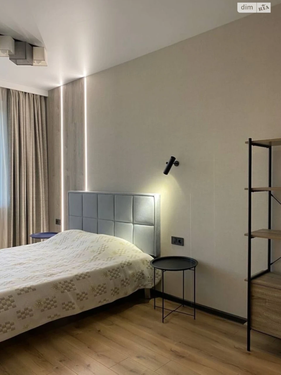 Long-Term Rental, One-Bedroom Apartment, Middle Fountain