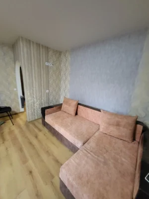 For sale, 1-room apartment in the city center. Ready for occupancy.