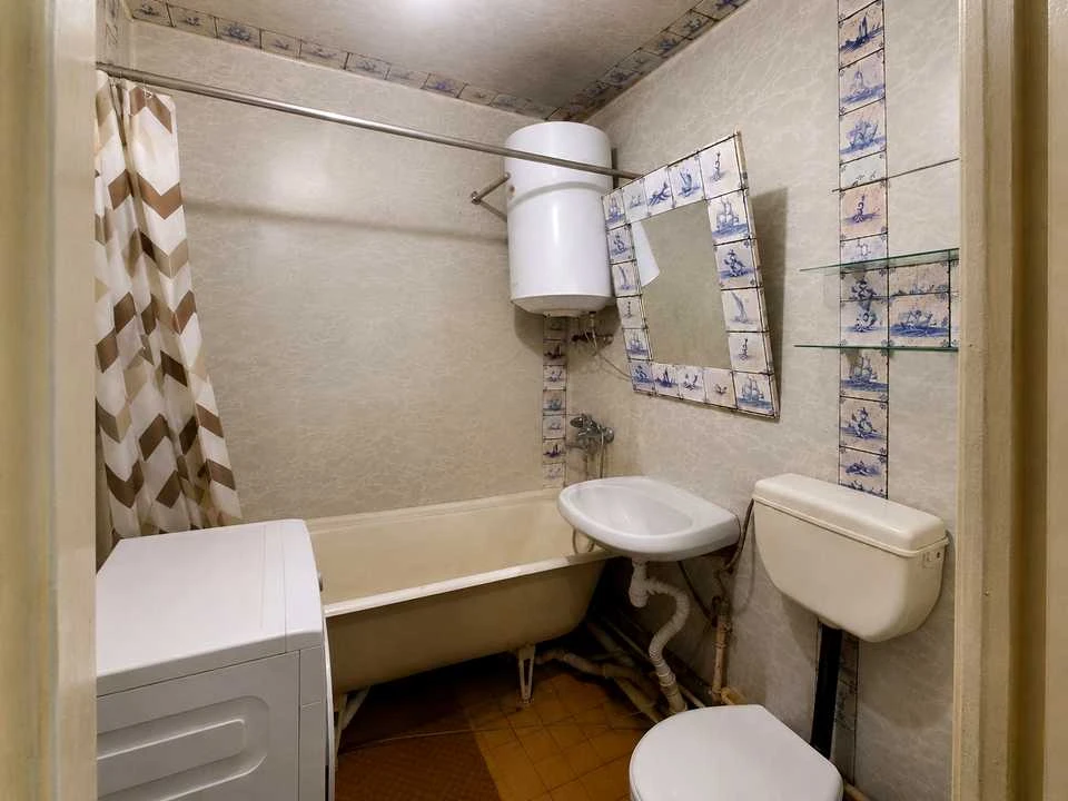 Apartment. Odessa, Admiralsky Prospect.