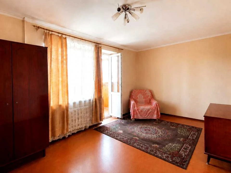 Apartment. Odessa, Malovnichaya Street