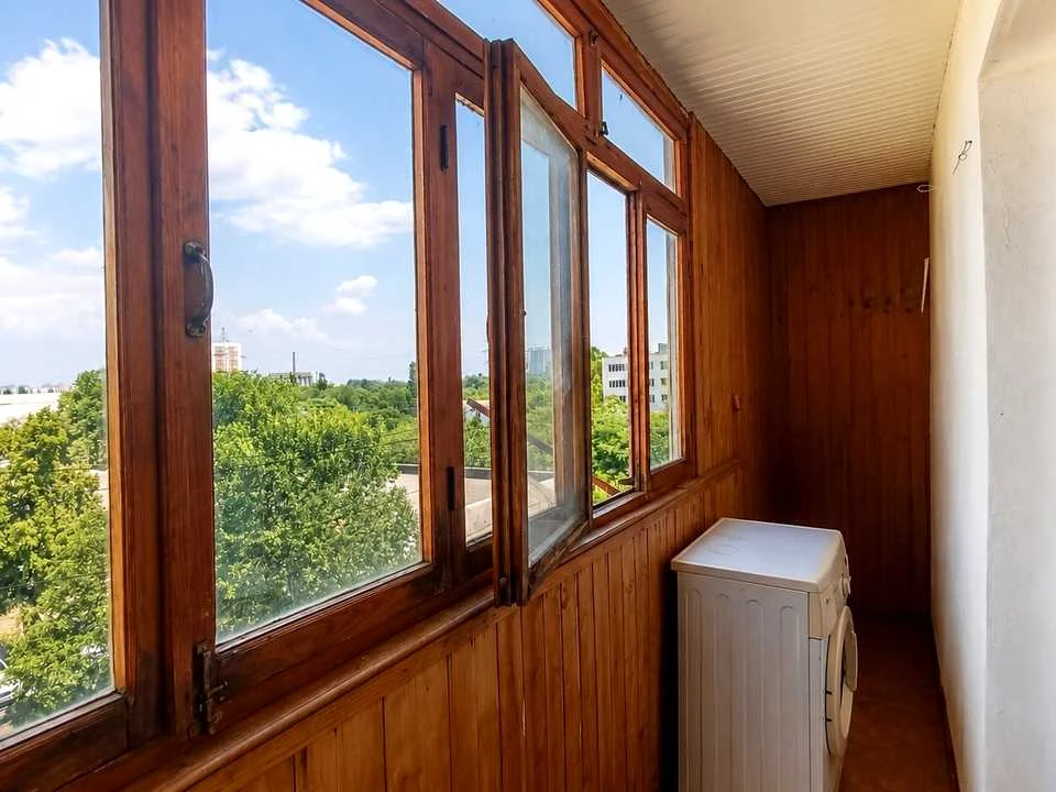 Apartment. Odessa, Malovnichaya Street