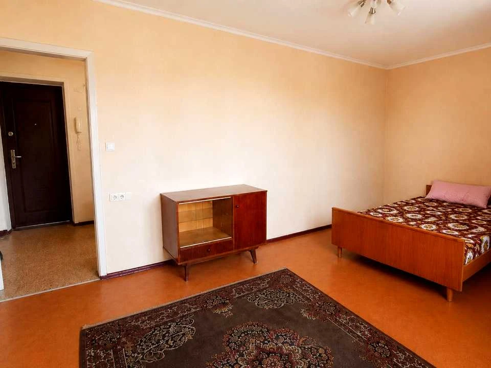Apartment. Odessa, Malovnichaya Street