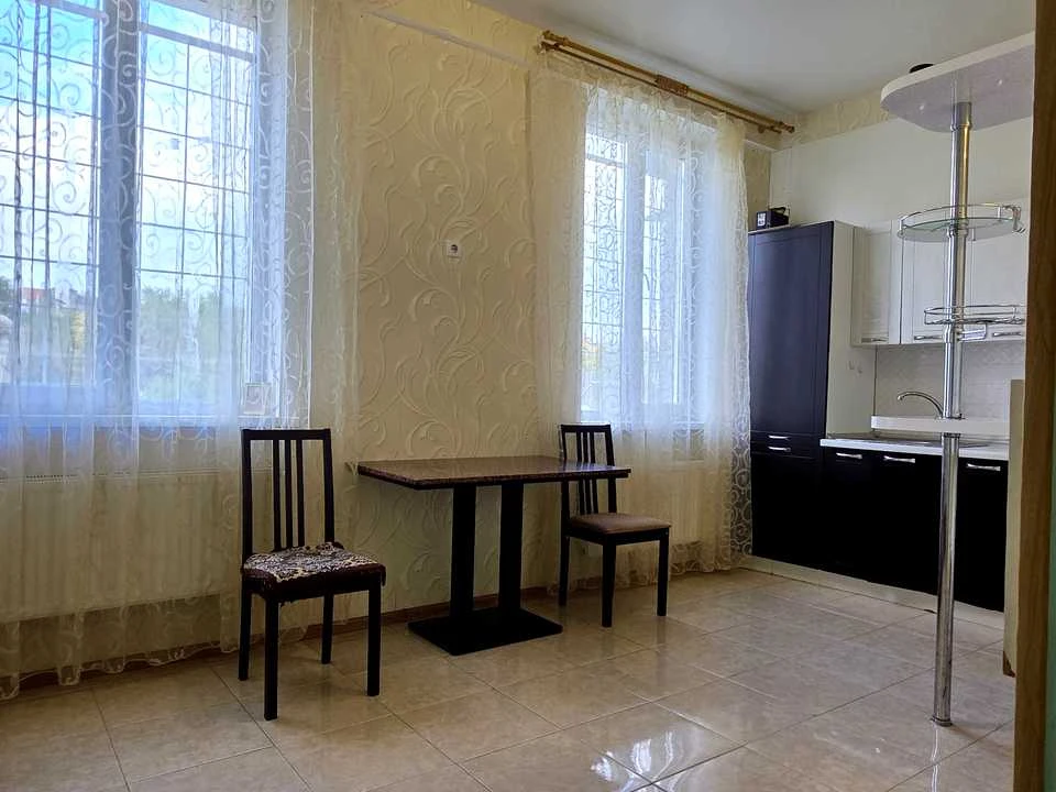 Apartment. Novo-Oлександрівska Street, Kharkiv