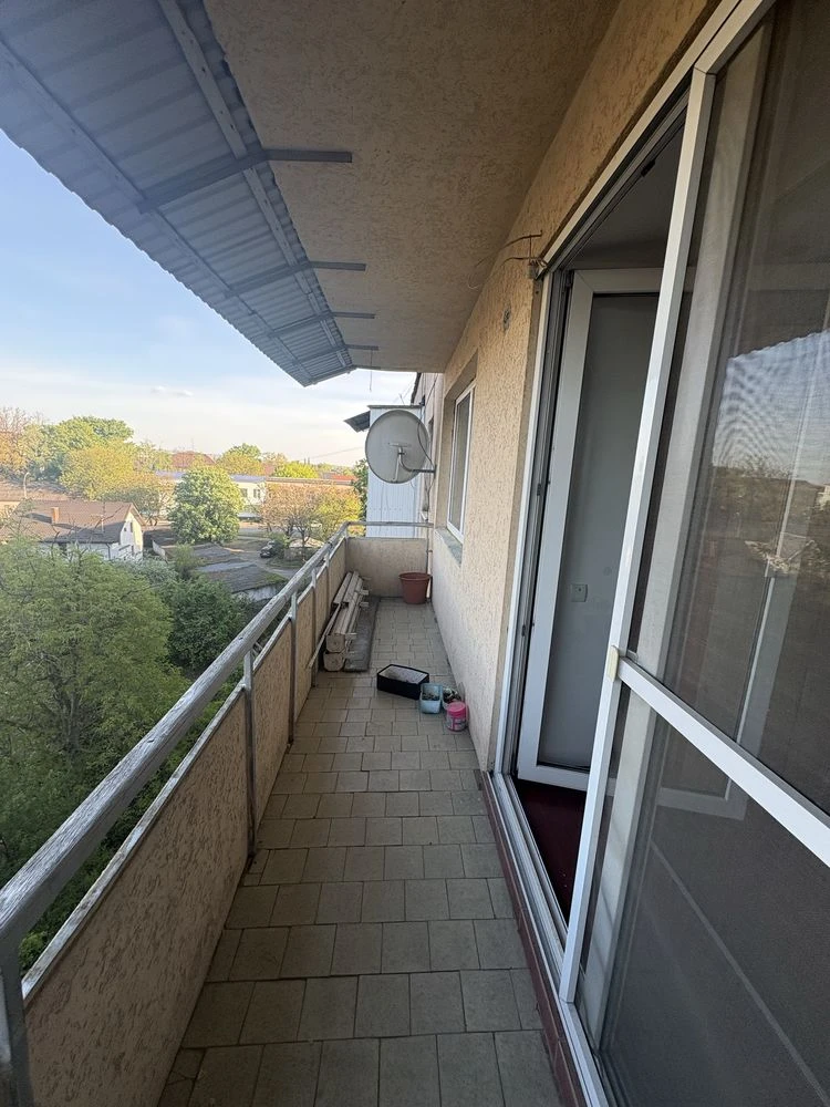 For sale: Three-room apartment