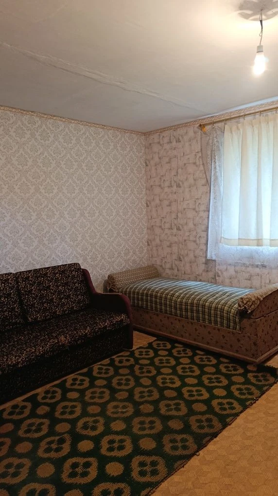 Продам дачний будинок