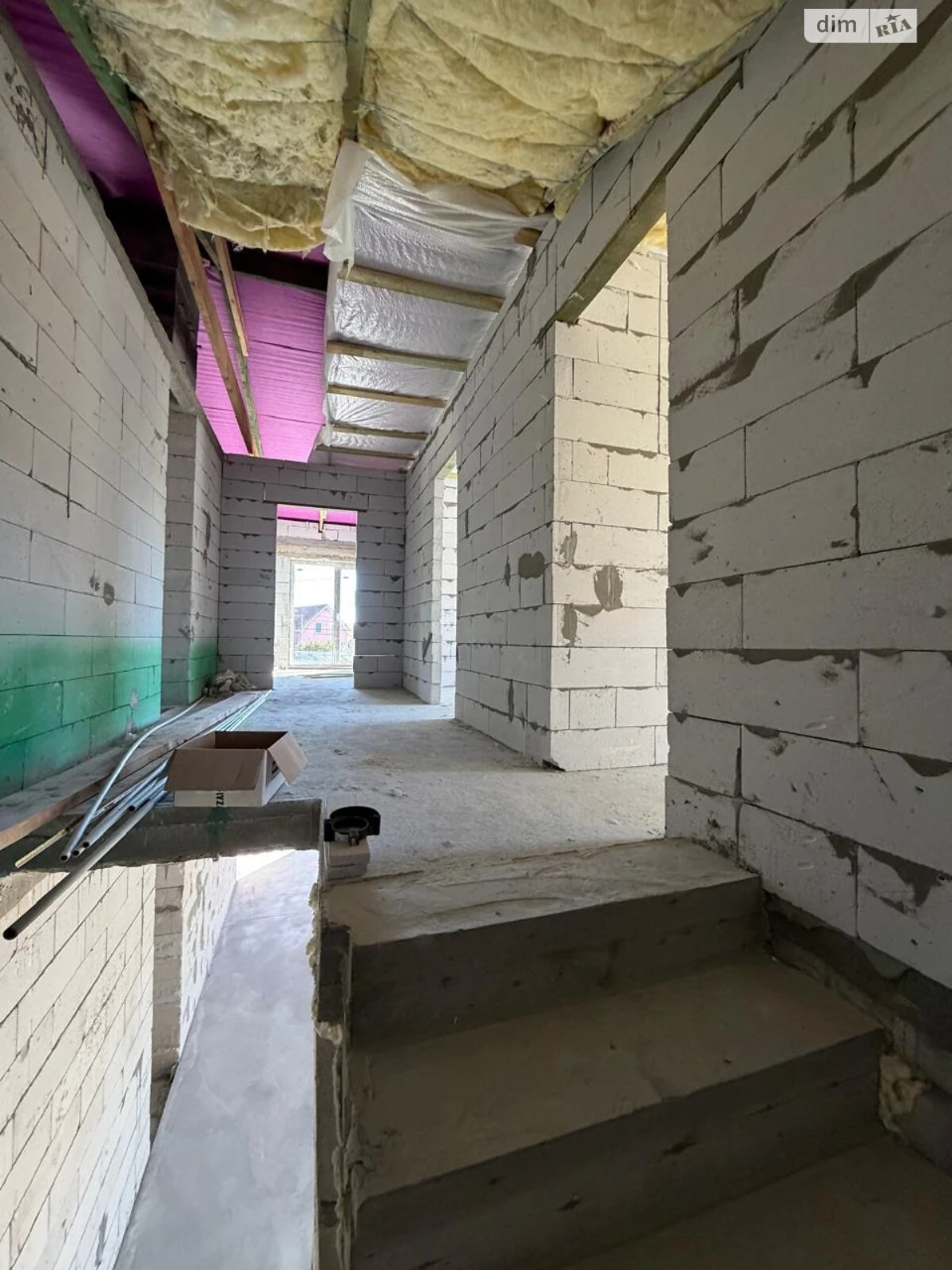 Sale of Duplex, Podlipniki