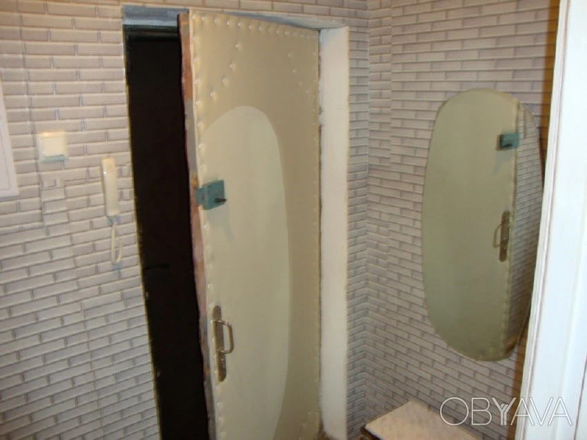 Sevastopol Square. Rent 2-room apartment at Svjatoslavska, 15