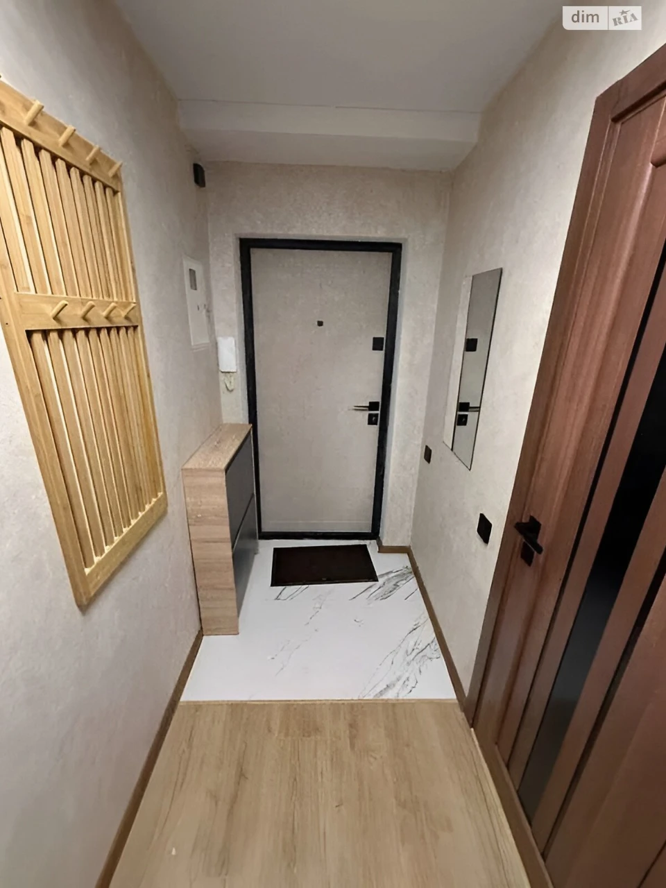 Long-Term Rental Apartment, Nivki