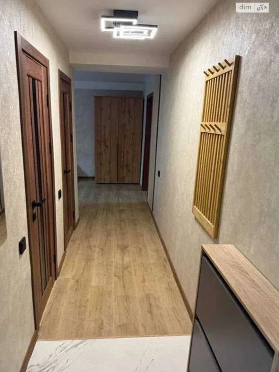Long-Term Rental Apartment, Nivki
