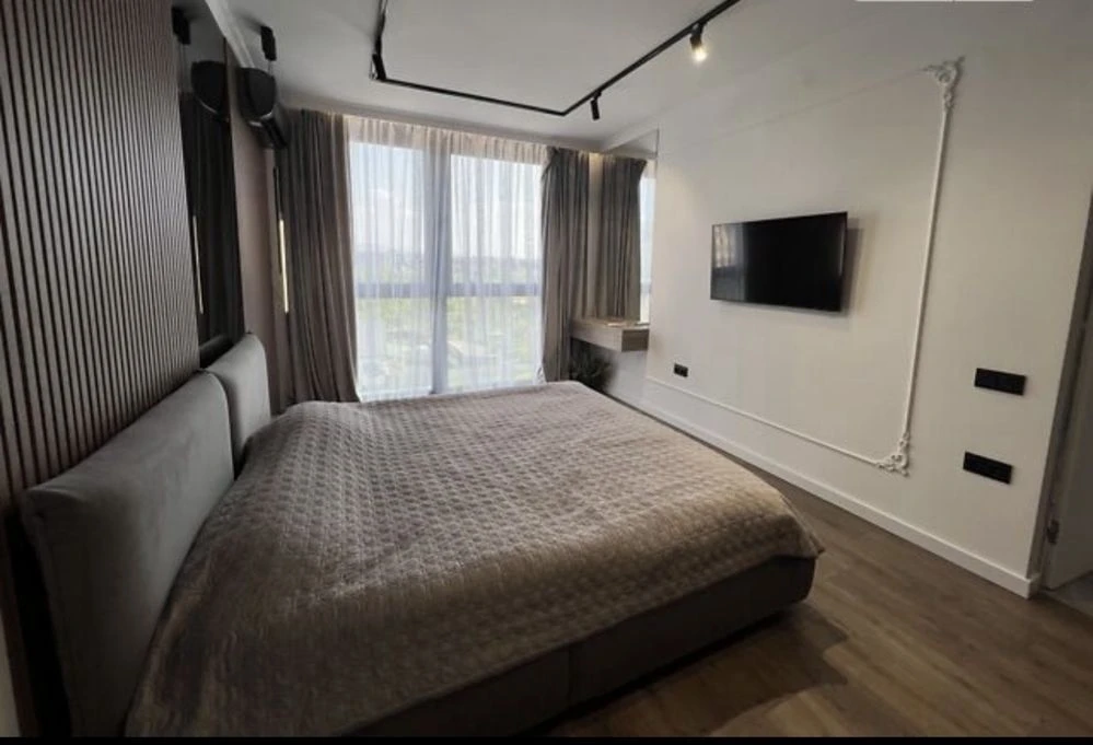 Sale of a 2-bedroom apartment in Park Land Residence
