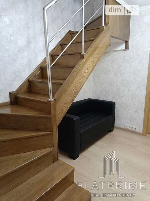 Sale of 3-room apartment 100.6 sq. m on Mykoly Bazhana Ave. 36 •