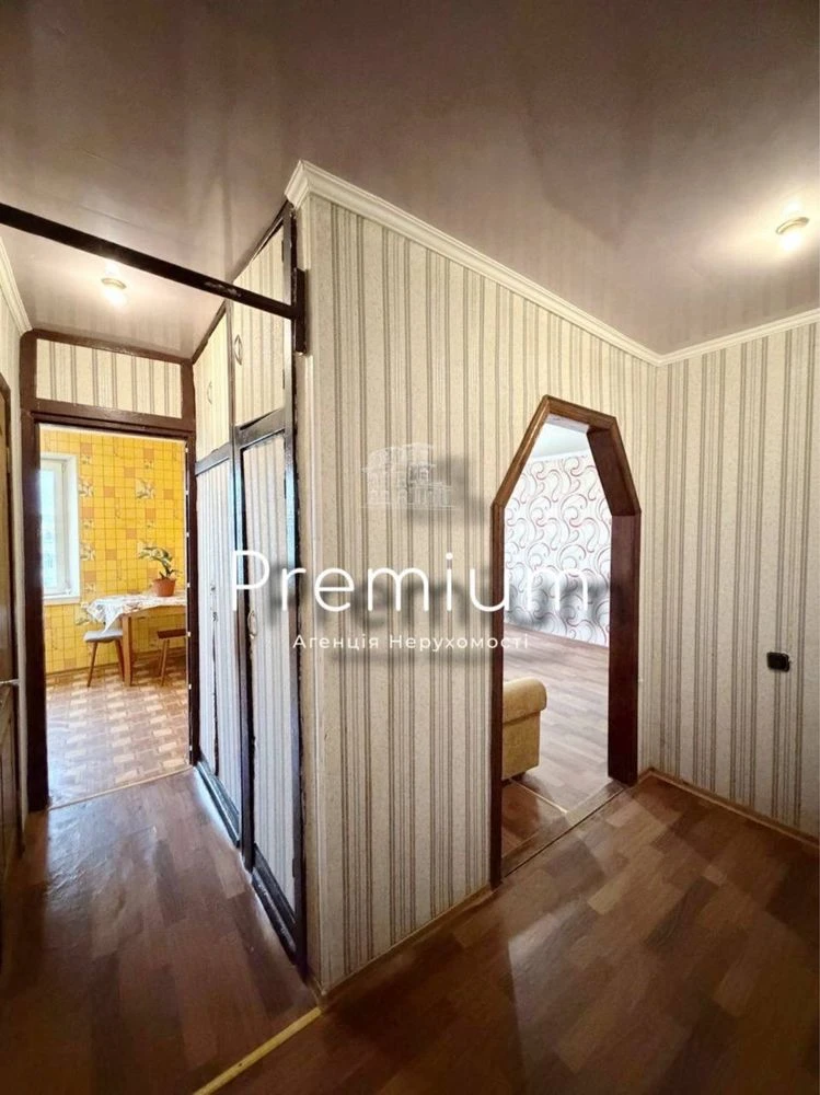 One-bedroom spacious apartment