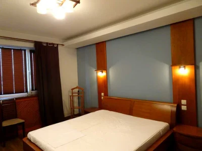 Apartment. Verkhovyny Rady Blvd.