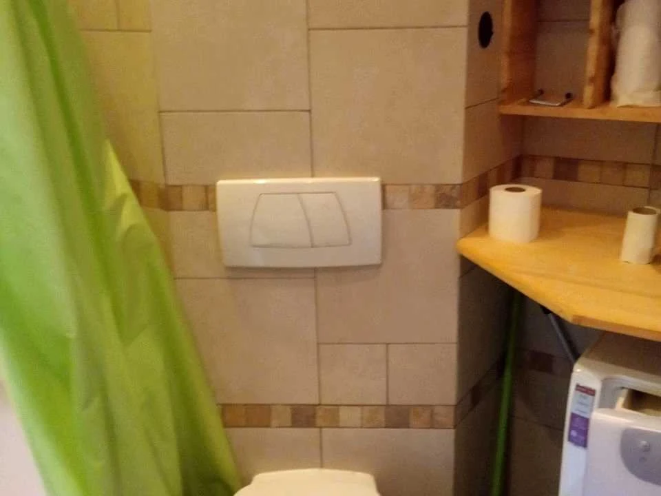 Apartment. Verkhovyny Rady Blvd.