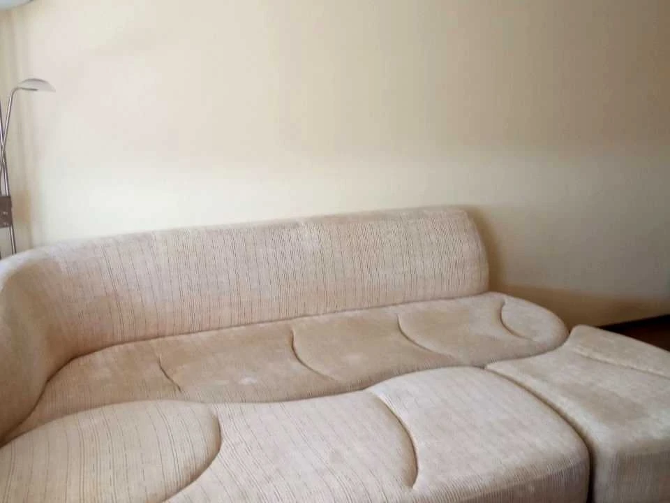 Apartment. Verkhovyny Rady Blvd.