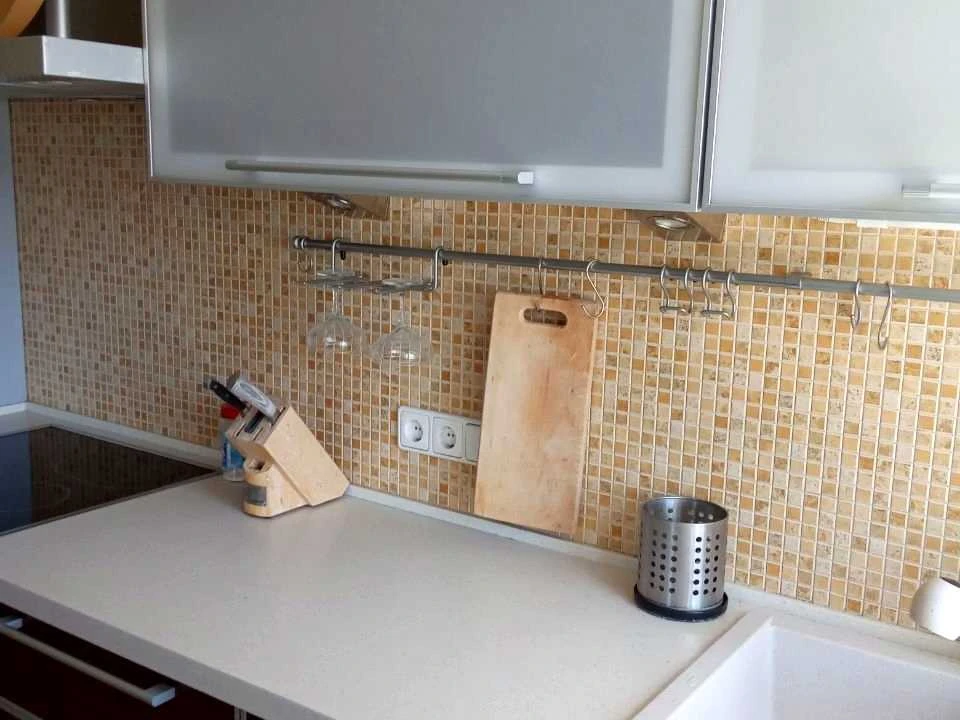 Apartment. Verkhovyny Rady Blvd.