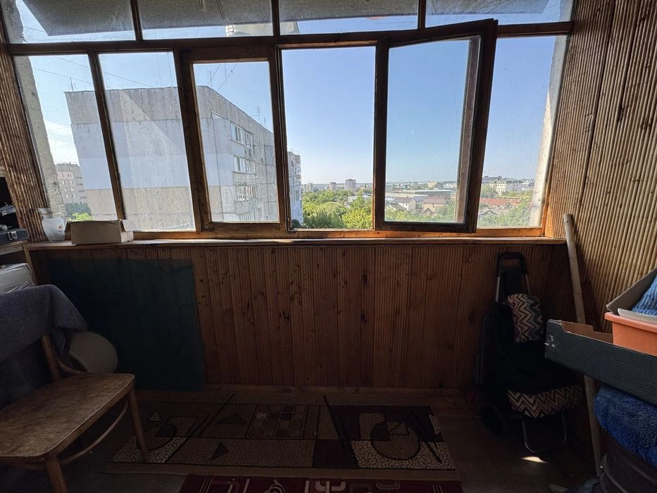 Продам трехкомнатную квартиру Славянка по ул Дмитрия Майбороды.