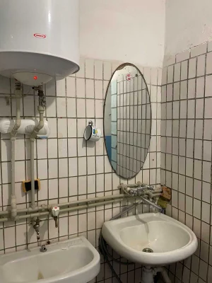Продаж кімнати в гуртожитку