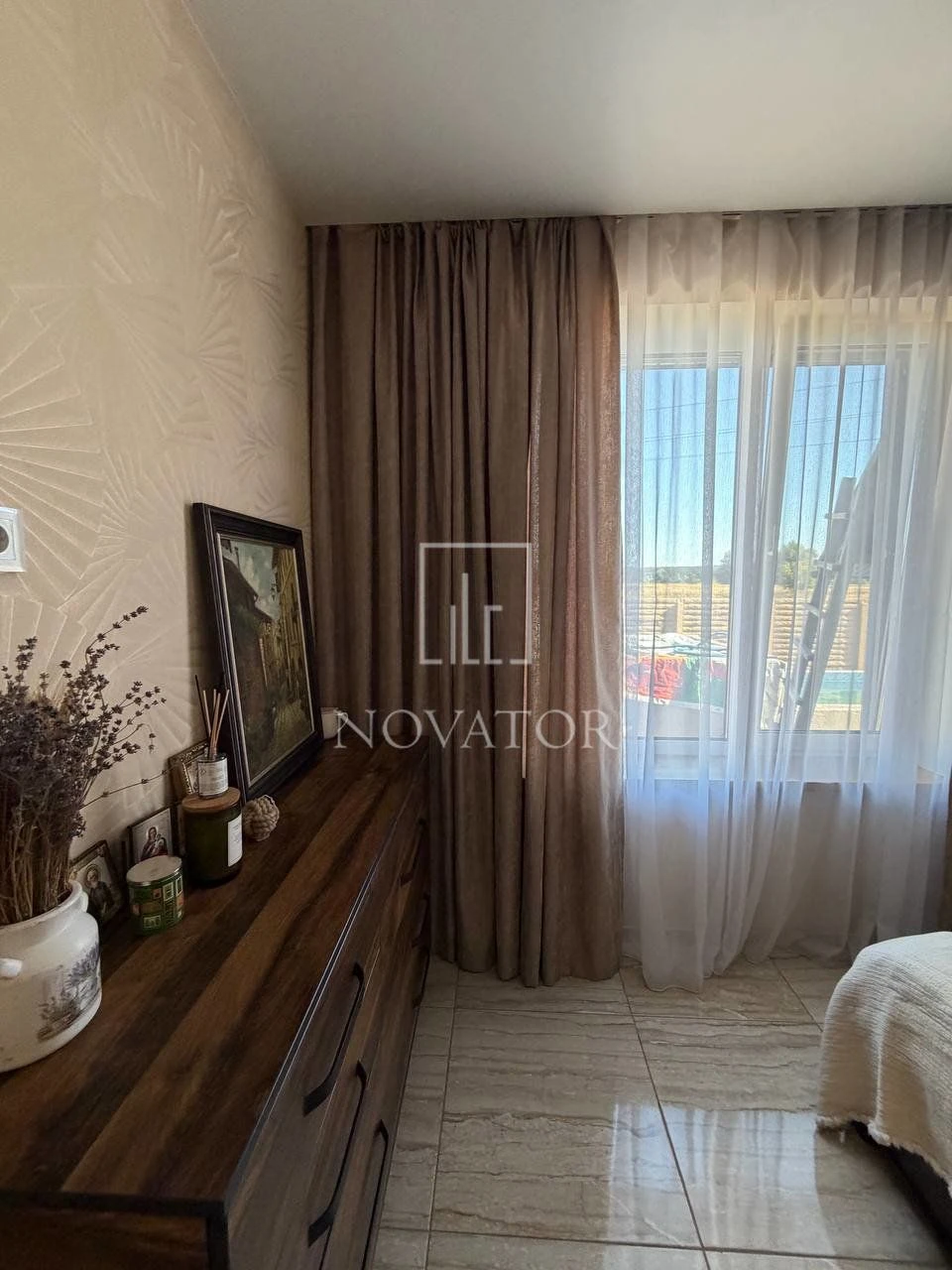 Urgent sale of a house with modern renovation
