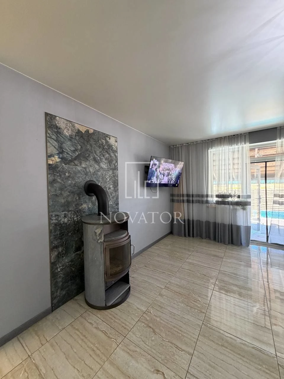 Urgent sale of a house with modern renovation